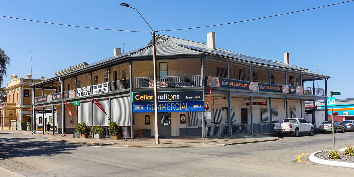 Commercial Hotel Motel Jamestown Photo